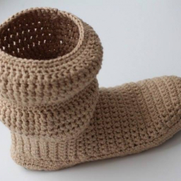 Вяжем сапожки