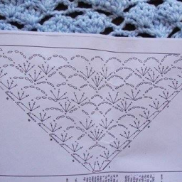 Узор для вязания шали из угла