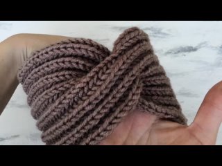 Повязка на голову. Вязание спицами. Мастер-класс.