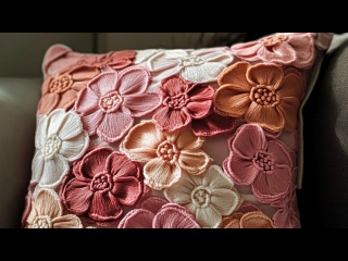 Как связать подушку из цветов крючком Безотрывное вязание крючком