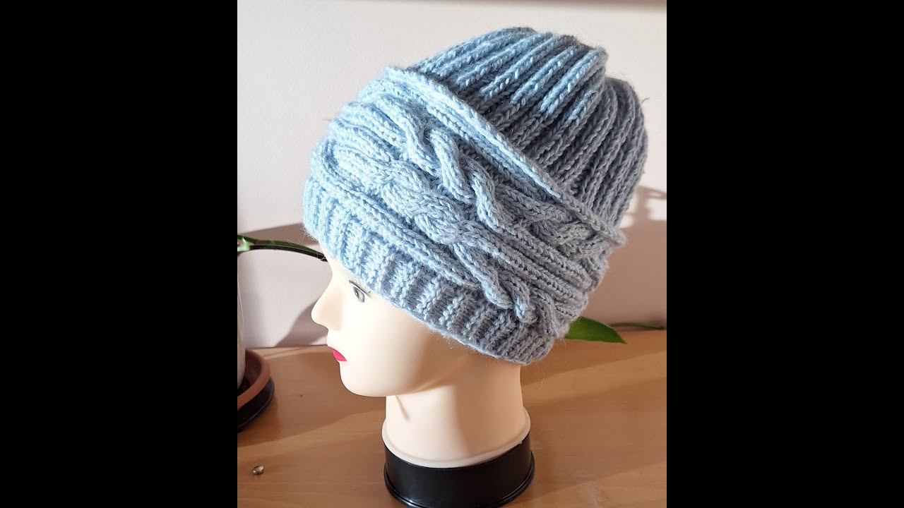 Шапка спицами с поперечный косами