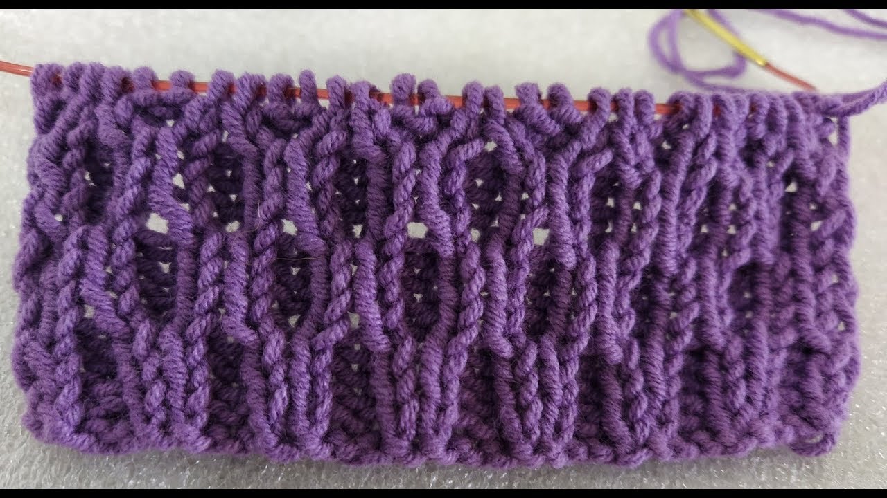 УЗОР НА ОСНОВЕ РЕЗИНКИ 2*2 "СОТЫ"