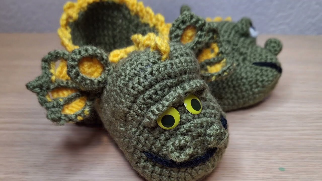 Тапочки Дракончики крючком